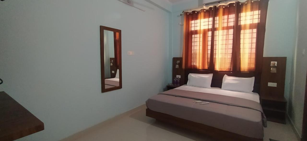 Hotel Comfort Inn Homestay Dehradun Exterior foto