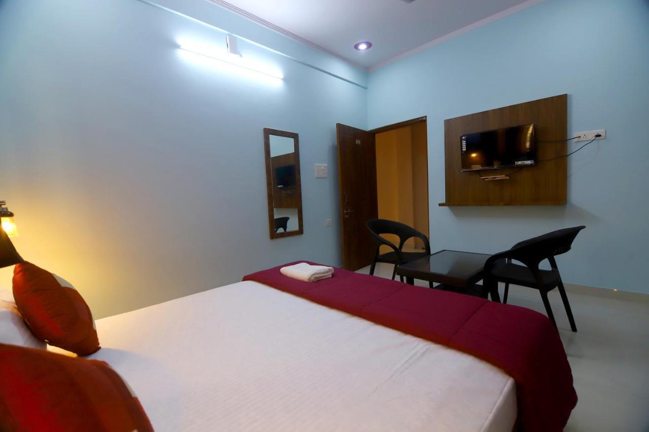 Hotel Comfort Inn Homestay Dehradun Exterior foto